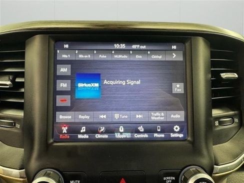 Used 2019 RAM 1500 Laramie AWD/4WD image 26