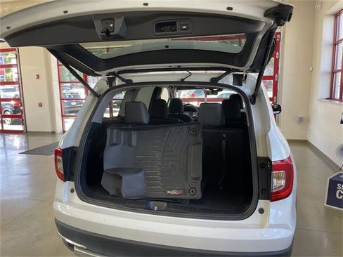 Used 2020 Honda Pilot Touring image 26