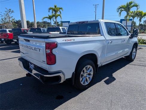 Certified 2021 Chevrolet Silverado 1500 LTZ w/ Technology Package image 15