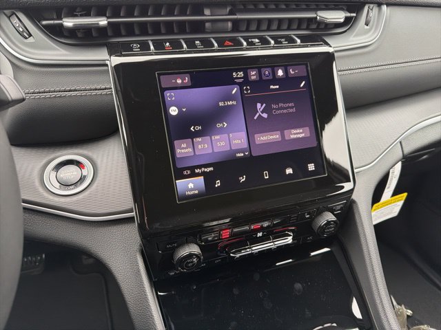 New 2026 Jeep Grand Cherokee Laredo X AWD/4WD image 21