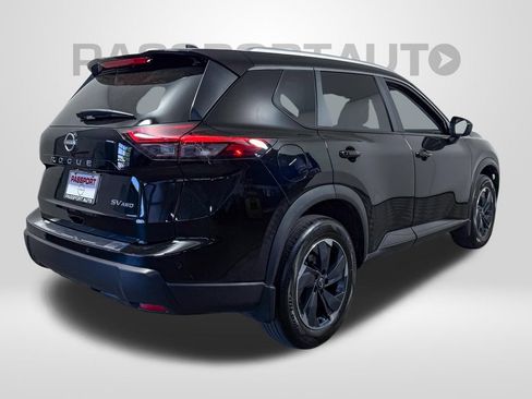 Certified 2024 Nissan Rogue SV w/ SV Premium Package AWD/4WD image 7