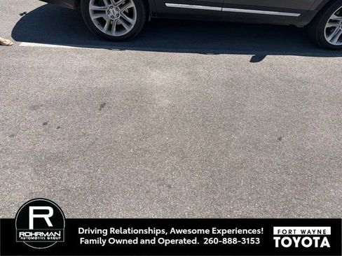 Used 2016 Ford Explorer Limited w/ Equipment Group 301A AWD/4WD image 7