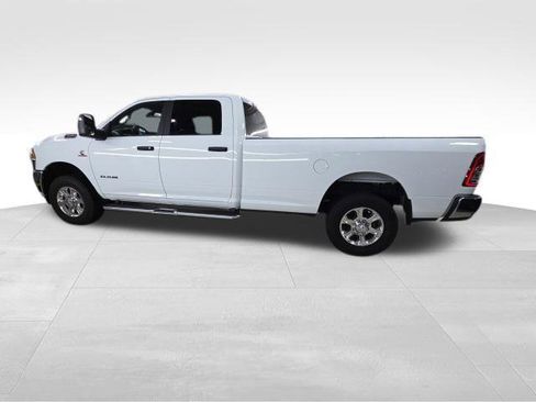 Certified 2024 RAM 3500 Big Horn AWD/4WD image 4