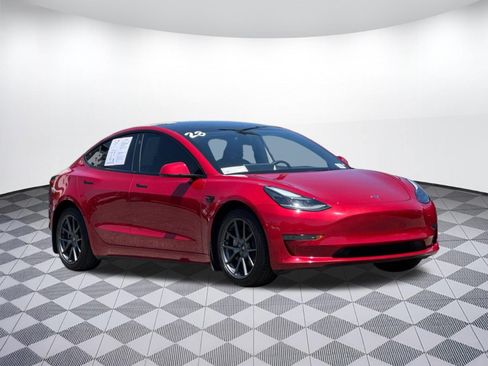 Used 2023 Tesla Model 3 Standard Range RWD image 6
