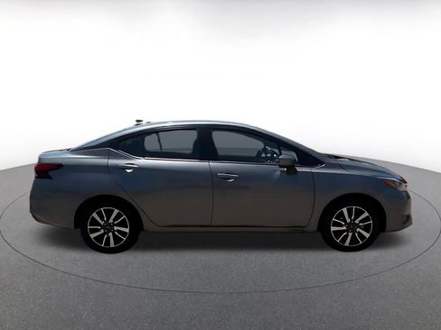 Used 2025 Nissan Versa SV FWD image 15