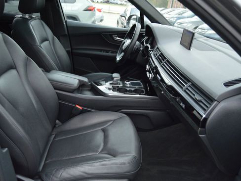 Used 2017 Audi Q7 3.0T Prestige AWD/4WD image 26