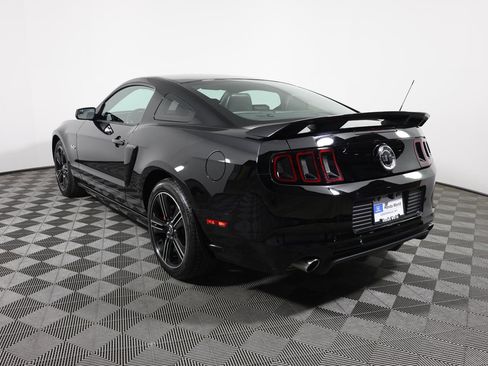 Used 2013 Ford Mustang GT Premium RWD image 7