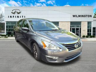 Used 2015 Nissan Altima 2.5 S w/ Special Edition Package FWD video 1