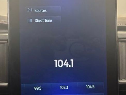 Used 2022 Ford Explorer King Ranch w/ Technology Package RWD image 30