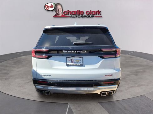 New 2026 GMC Acadia Denali w/ Super Cruise Package image 4