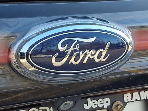 Used 2018 Ford Edge SEL w/ Equipment Group 201A image 29