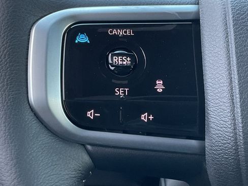 New 2026 Nissan Armada SL image 31