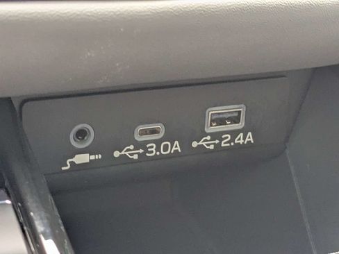 Certified 2025 Subaru Outback Premium AWD/4WD image 21