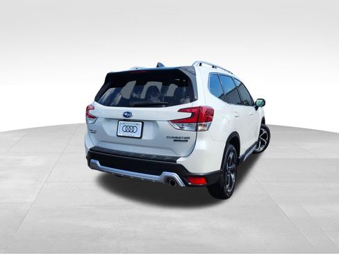 Used 2024 Subaru Forester Touring AWD/4WD image 6