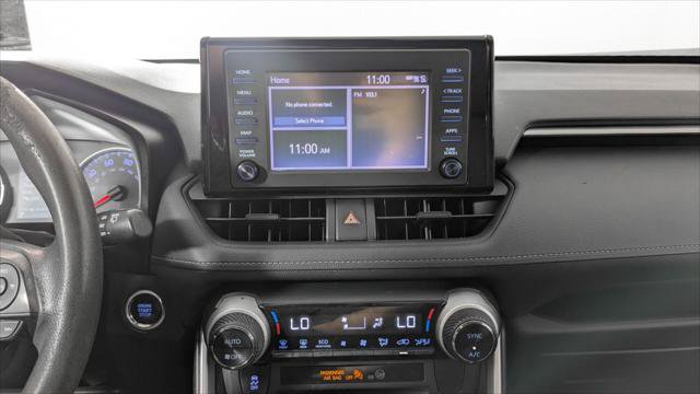 Used 2019 Toyota RAV4 XLE FWD image 28