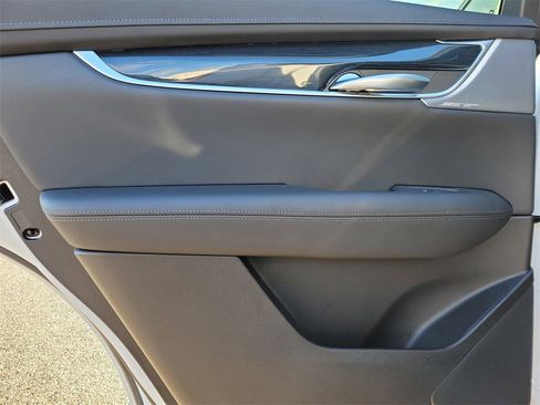 Certified 2024 Cadillac XT5 Premium Luxury w/ Technology Package image 11