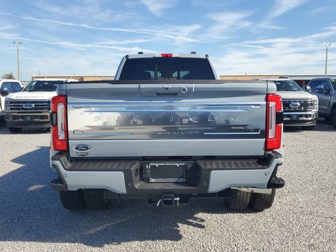 New 2026 Ford F450 Platinum w/ Platinum Plus Package image 9