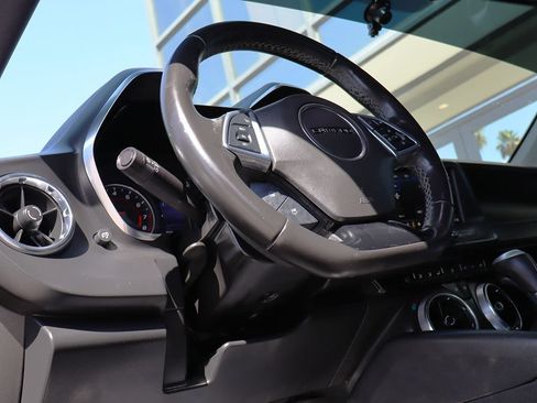 Used 2022 Chevrolet Camaro LT RWD image 36