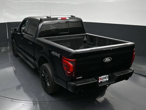 Used 2024 Ford F150 Lariat AWD/4WD image 41