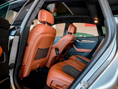 Used 2022 Maserati Levante GT image 19
