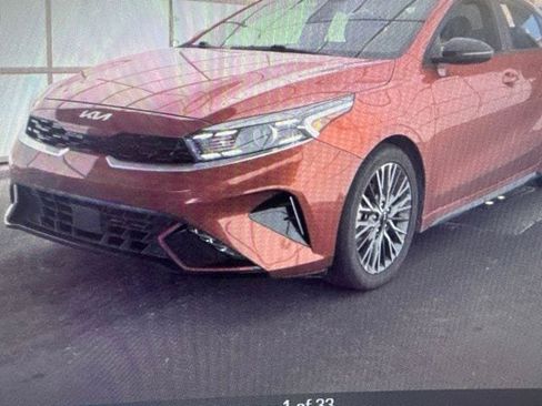 Used 2023 Kia Forte GT-Line w/ GT-Line Premium Package FWD image 2
