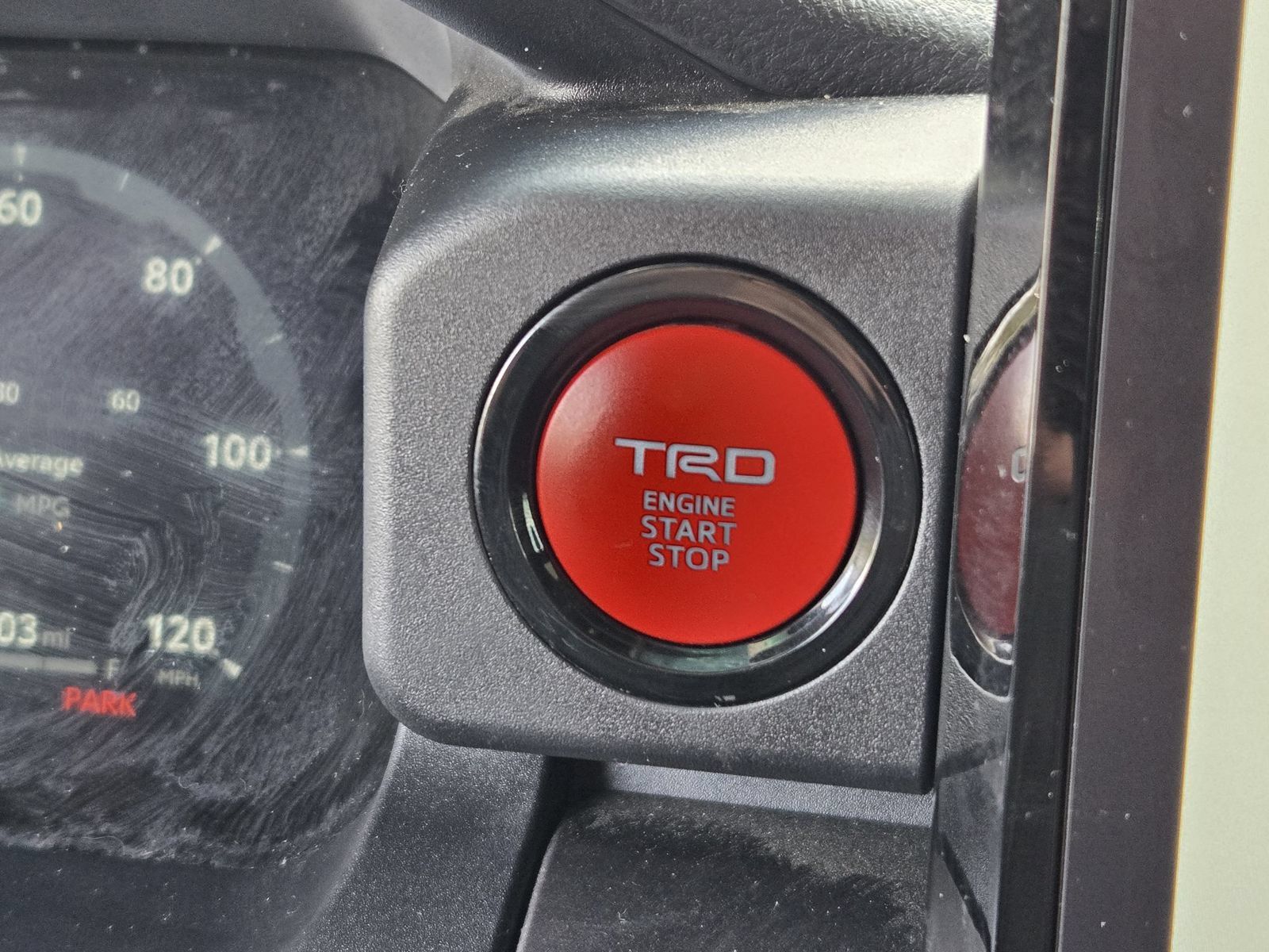 Used 2025 Toyota 4Runner TRD Off-Road Premium AWD/4WD image 20