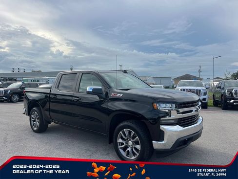Used 2021 Chevrolet Silverado 1500 LT w/ All Star Edition Plus AWD/4WD image 2