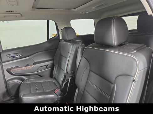 Certified 2023 GMC Acadia Denali w/ Denali Ultimate Package image 12