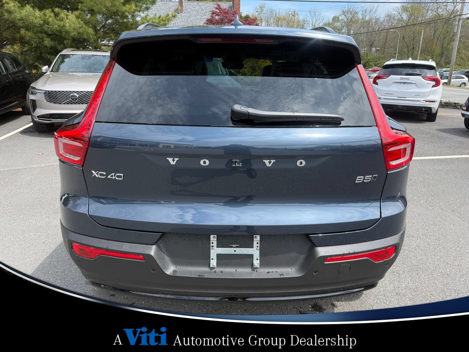 Used 2026 Volvo XC40 B5 Plus w/ Protection Package Premier AWD/4WD image 7