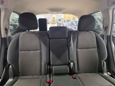 Used 2017 Nissan Pathfinder SV AWD/4WD image 12