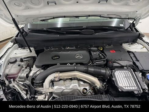 Used 2026 Mercedes-Benz GLB 250 image 32