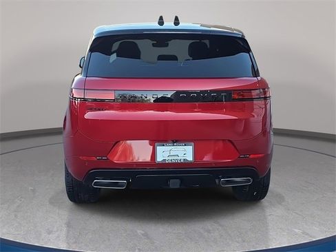 New 2026 Land Rover Range Rover Sport Dynamic SE image 6