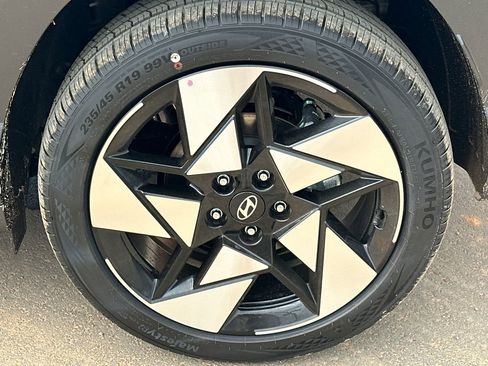 New 2026 Hyundai Kona Limited image 19