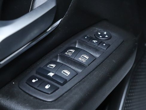 Used 2023 RAM 1500 Big Horn AWD/4WD image 16