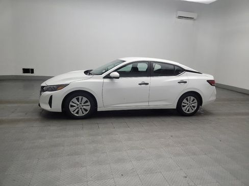 Used 2024 Nissan Sentra S FWD image 2