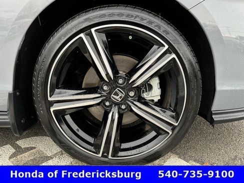 Used 2024 Honda Accord Sport image 15