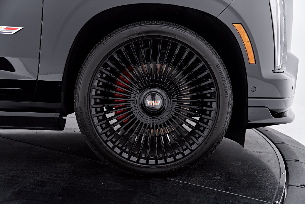 Used 2026 Cadillac Escalade V AWD/4WD image 33