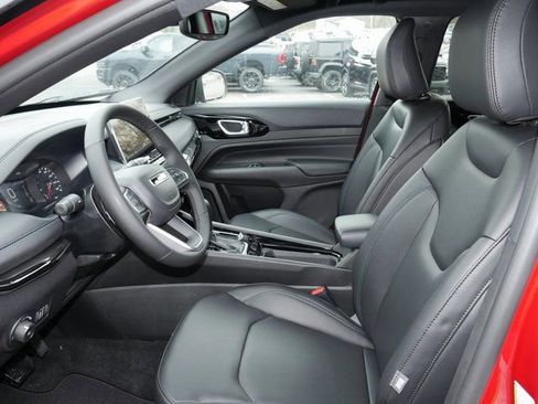 New 2026 Jeep Compass Limited image 2