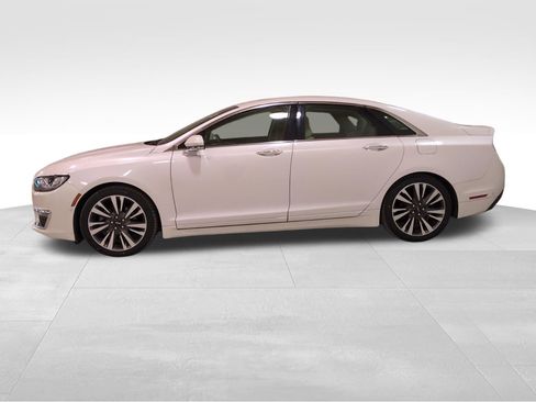 Used 2020 Lincoln MKZ Reserve w/ Elements Package image 7