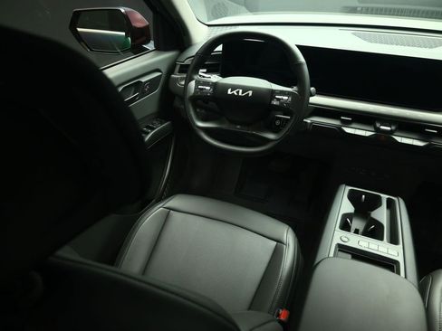 Certified 2026 Kia EV9 Light RWD image 47
