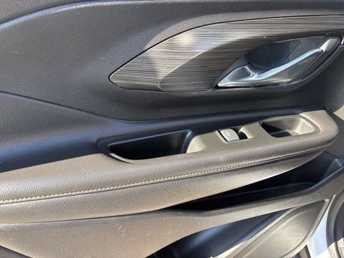 Used 2019 GMC Terrain SLT image 28
