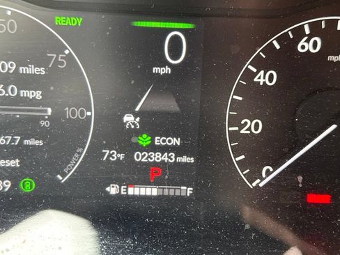 Used 2024 Honda CR-V Sport image 11