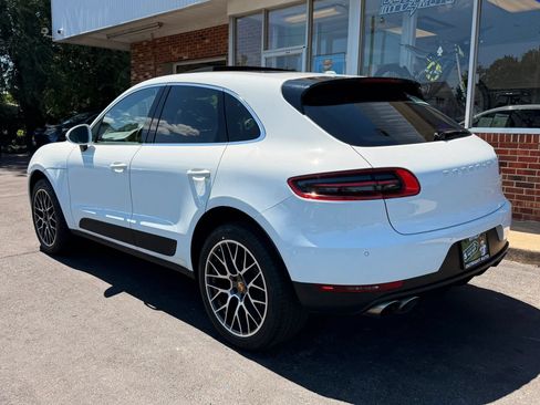 Used 2018 Porsche Macan S w/ Premium Package Plus AWD/4WD image 2