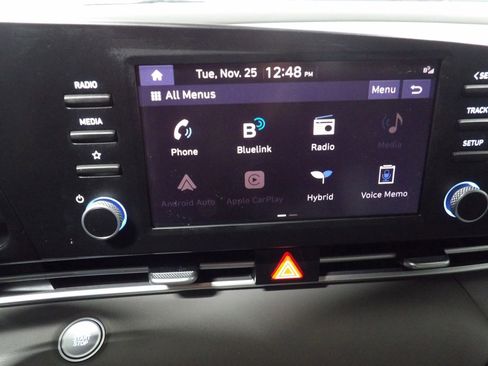 Used 2023 Hyundai Elantra Blue w/ Preferred Accessory Package FWD image 17
