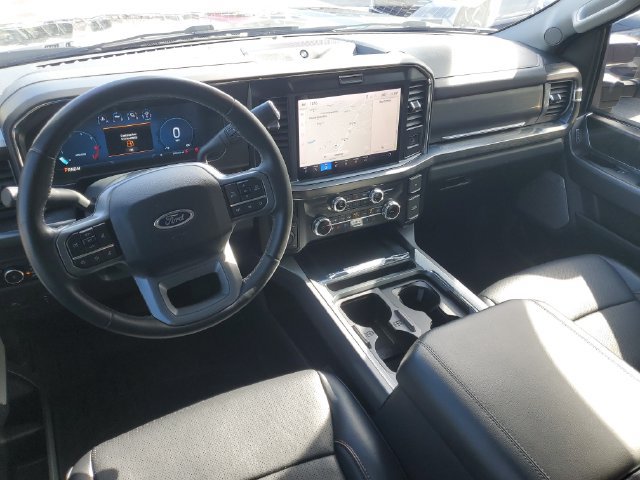 Used 2025 Ford F250 Lariat w/ Black Appearance Package AWD/4WD image 10