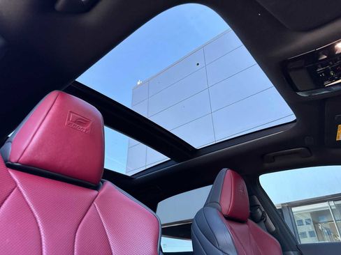 Used 2023 Lexus RX 500h F Sport image 18