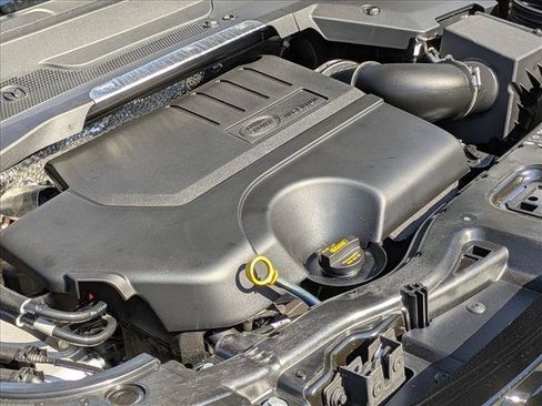 New 2026 Land Rover Discovery Sport Landmark AWD/4WD image 19