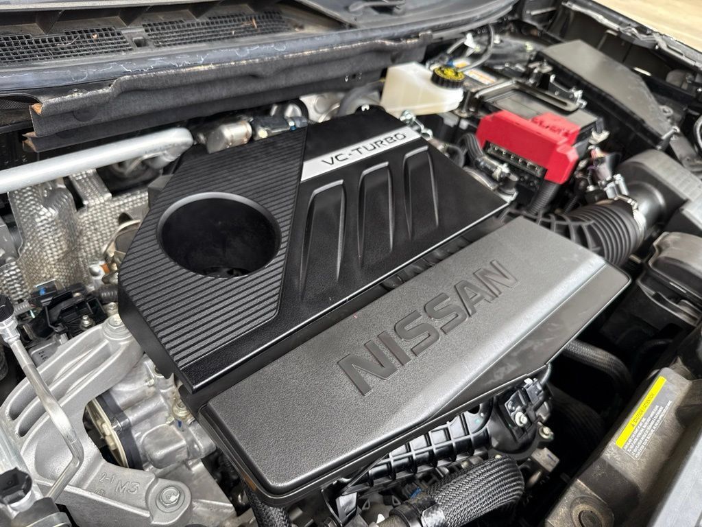 Certified 2025 Nissan Rogue SL AWD/4WD image 30