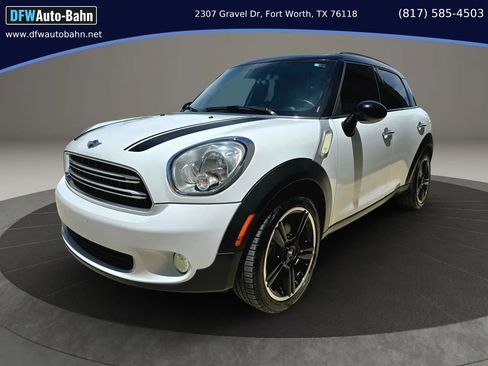 Used 2016 MINI Cooper Countryman FWD image 1