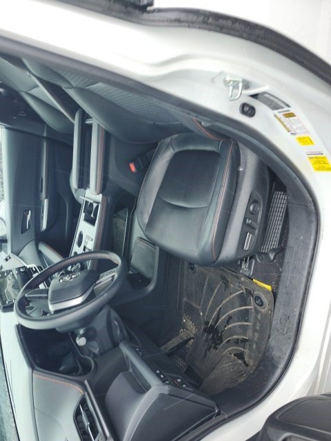 Used 2022 Toyota Sienna XSE w/ XSE Plus Package FWD image 29